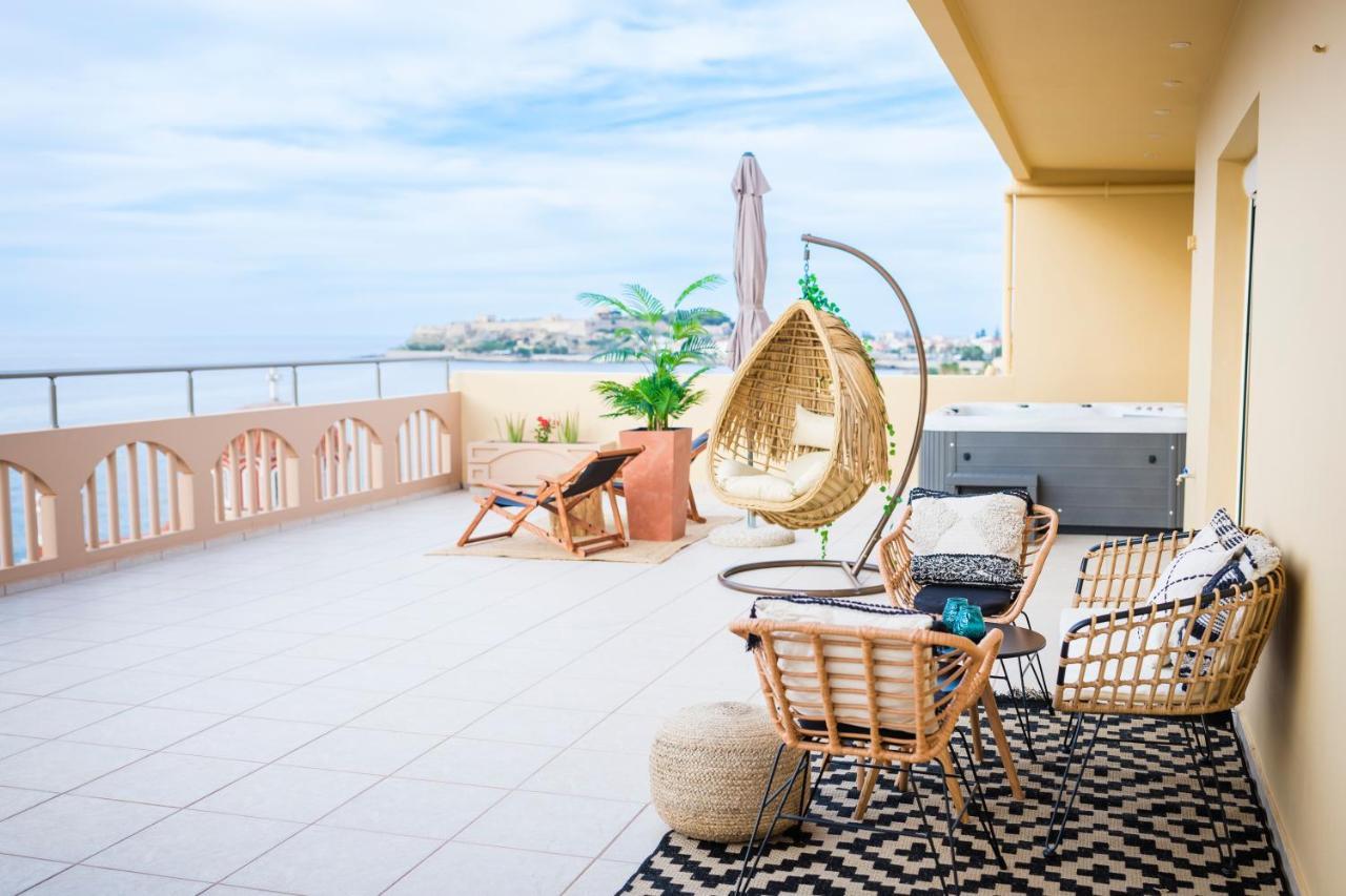 Thea - Rooftop Seaview Jacuzzi 레팀노 외부 사진